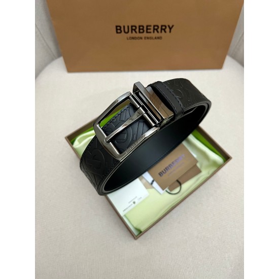 BURBERRY Belts