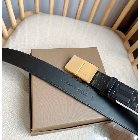 BURBERRY Belts