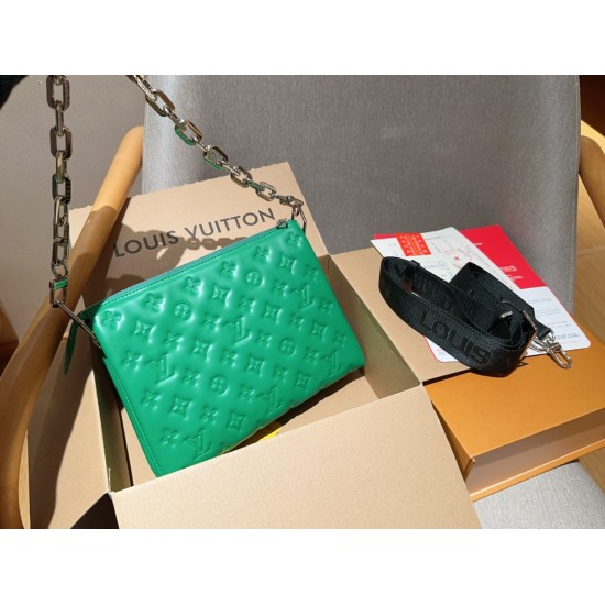 LV Coussin