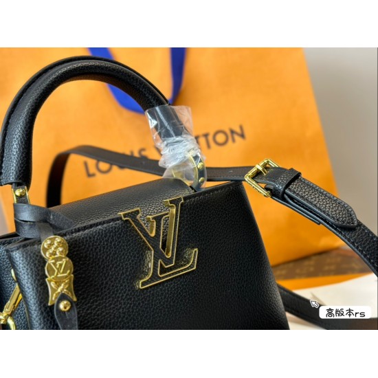 LV Capucines