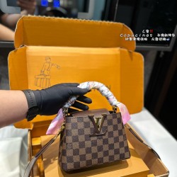 LV Capucines