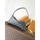 LV Pochette