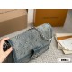 LV Dauphine