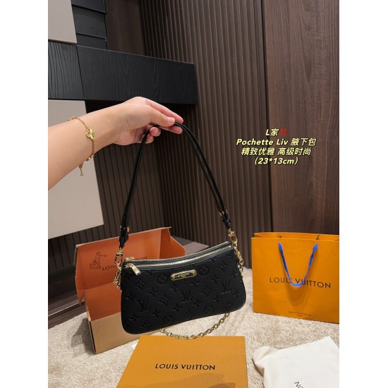 LV Pochette