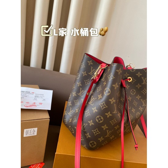 LV Cannes & Boite