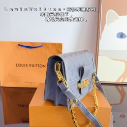 LV Dauphine