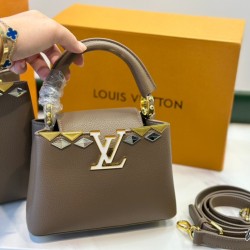 LV Capucines