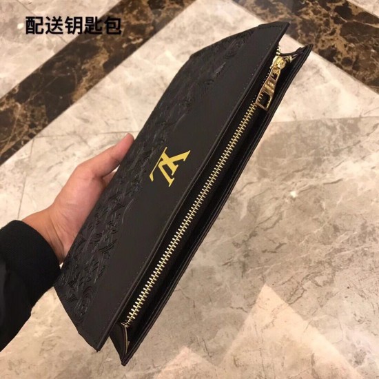 LV Pouch