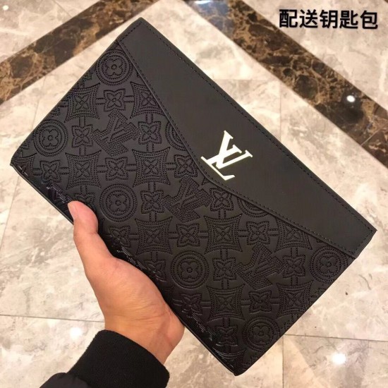 LV Pouch
