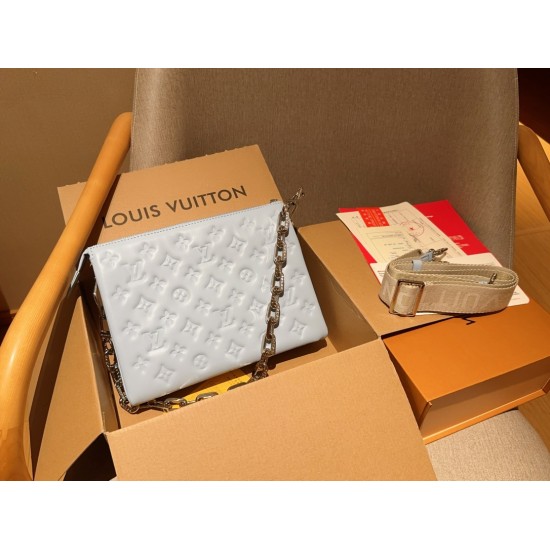 LV Coussin