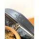 LV Pochette