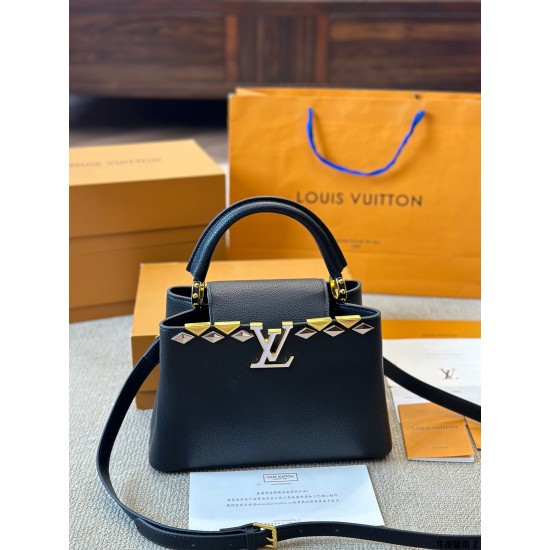 LV Capucines
