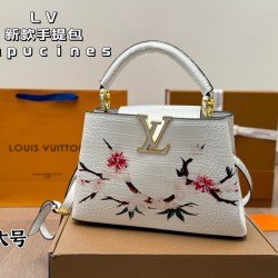 LV Capucines