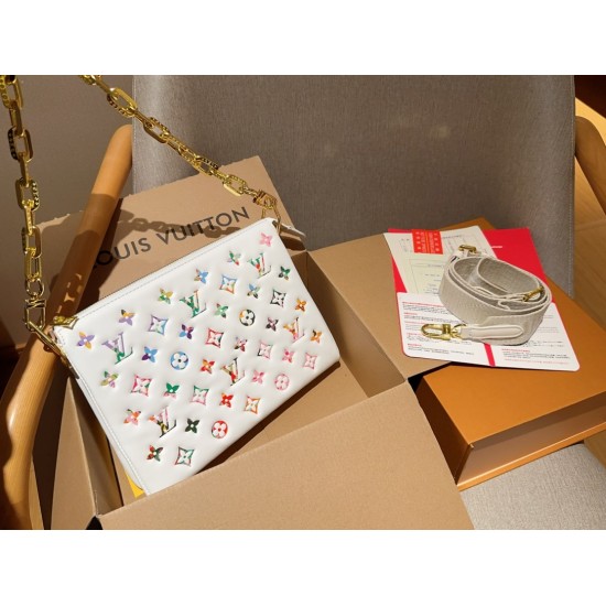 LV Coussin