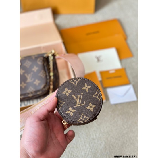 LV Pochette