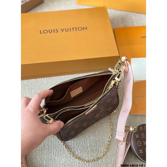 LV Pochette