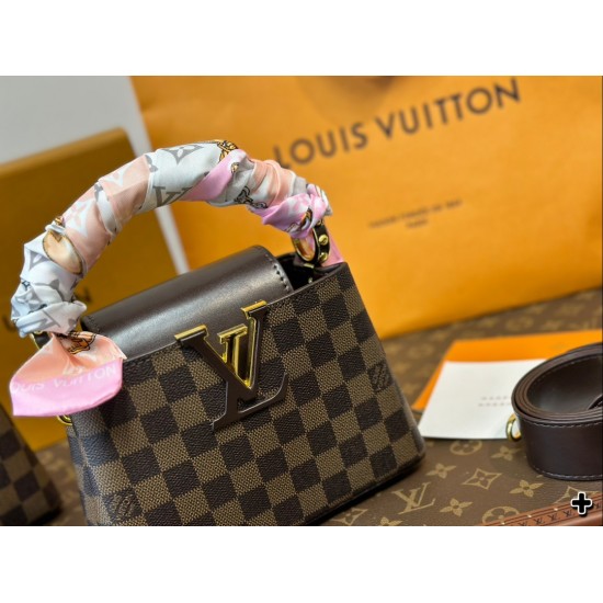 LV Capucines