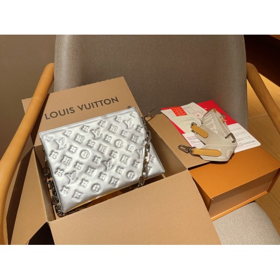LV Coussin