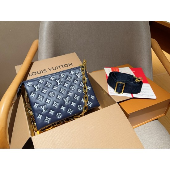 LV Coussin