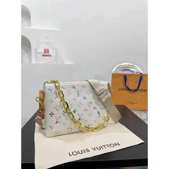 LV Coussin