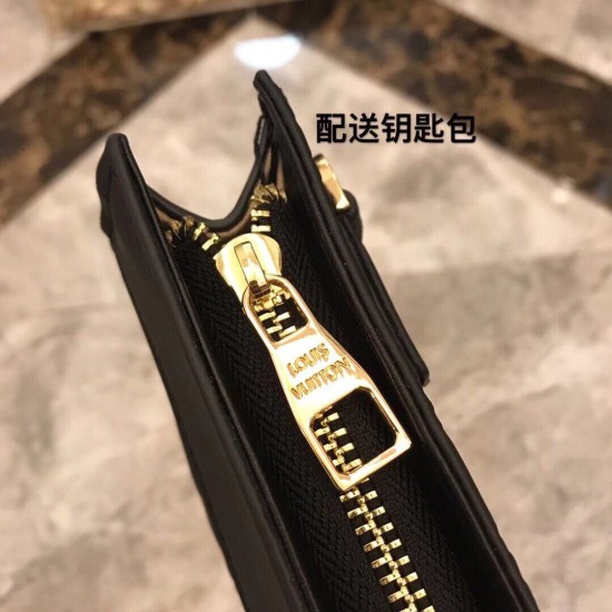 LV Pouch