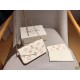 LV Pochette