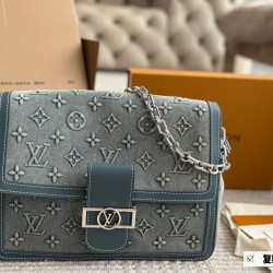 LV Dauphine