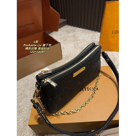 LV Pochette
