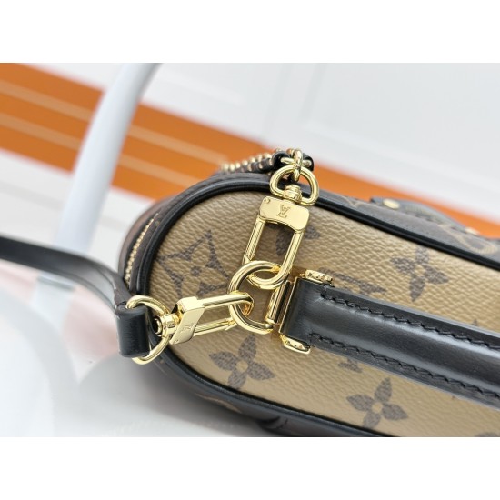 LV Pouch
