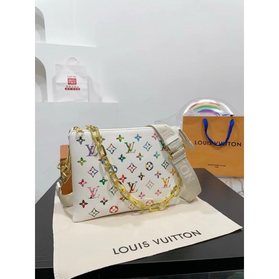 LV Coussin