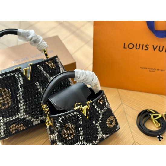 LV Capucines