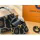 LV Capucines