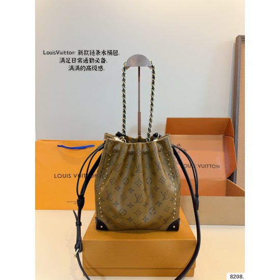 LV Cannes & Boite