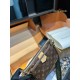 LV Pochette