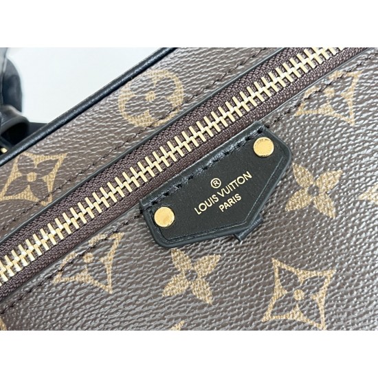 LV Pouch