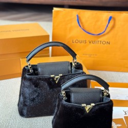 LV Capucines