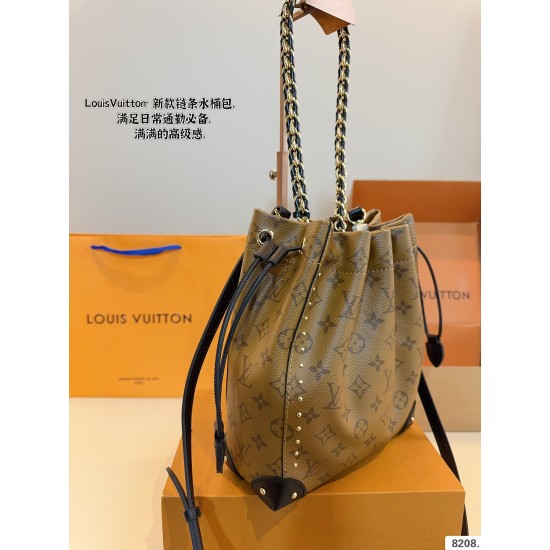LV Cannes & Boite