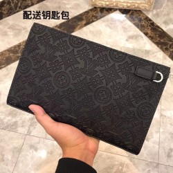 LV Pouch