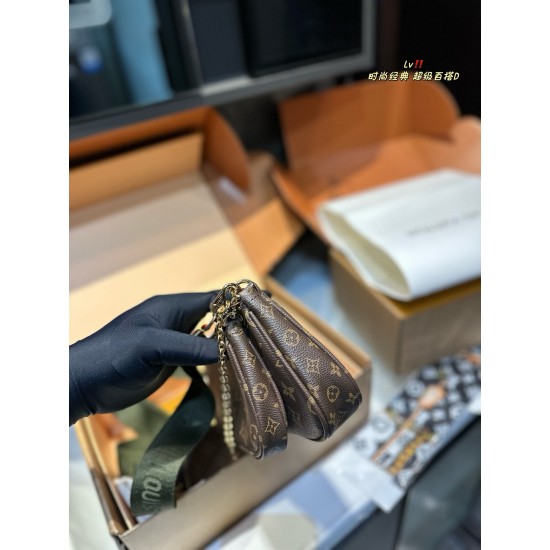 LV Pochette
