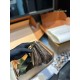LV Pochette