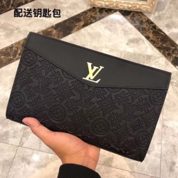 LV Pouch