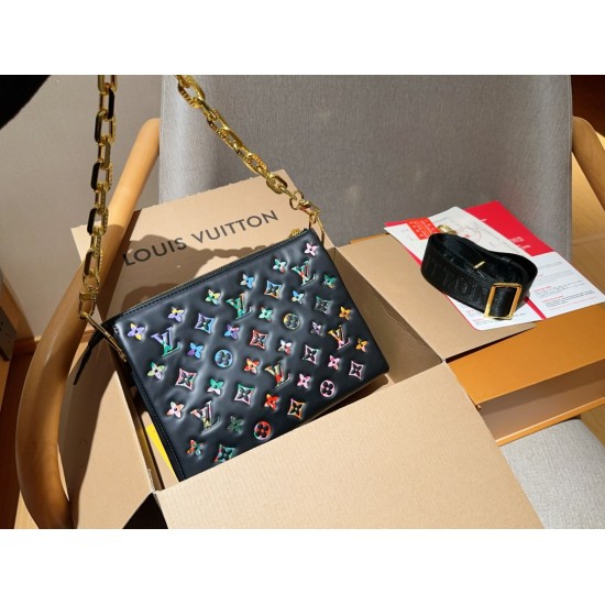 LV Coussin