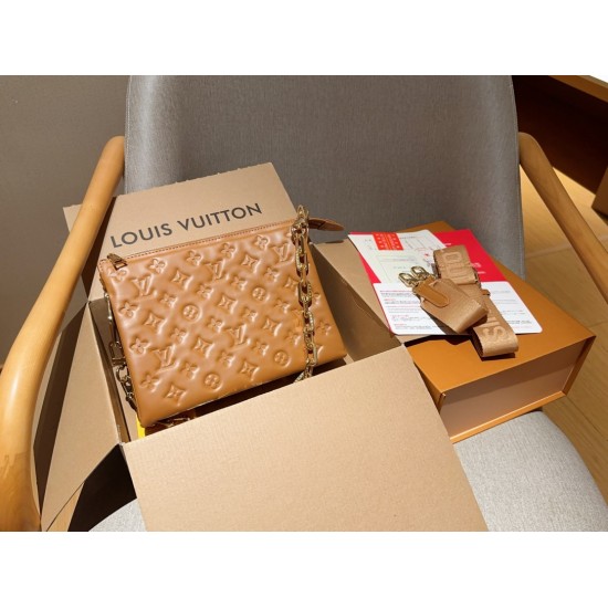 LV Coussin