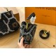 LV Capucines