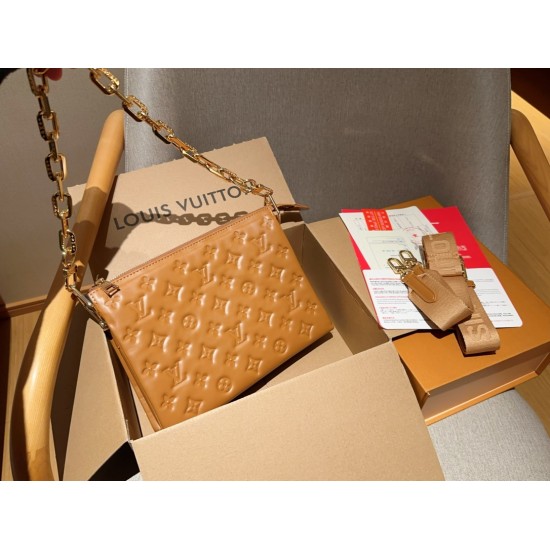 LV Coussin