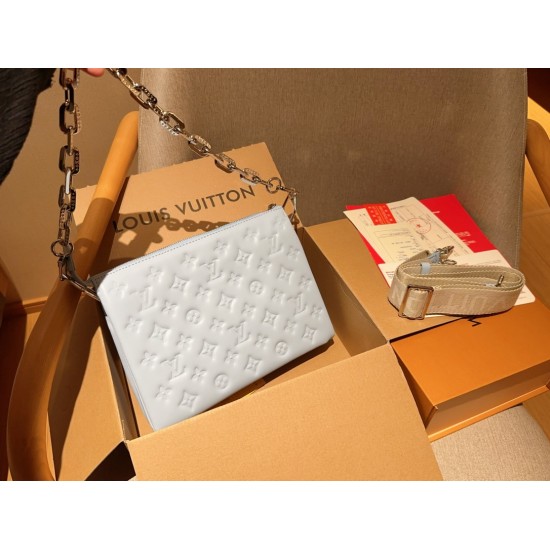 LV Coussin