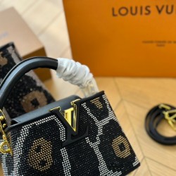 LV Capucines