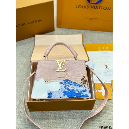 LV Capucines