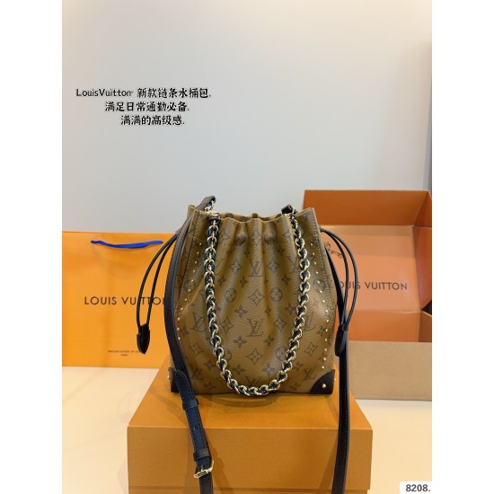 LV Cannes & Boite