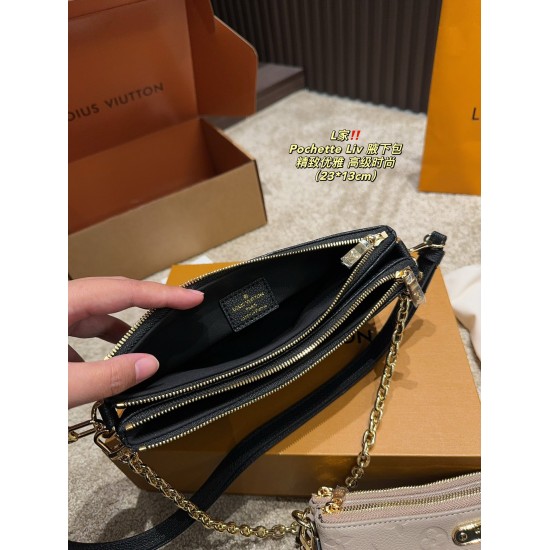 LV Pochette